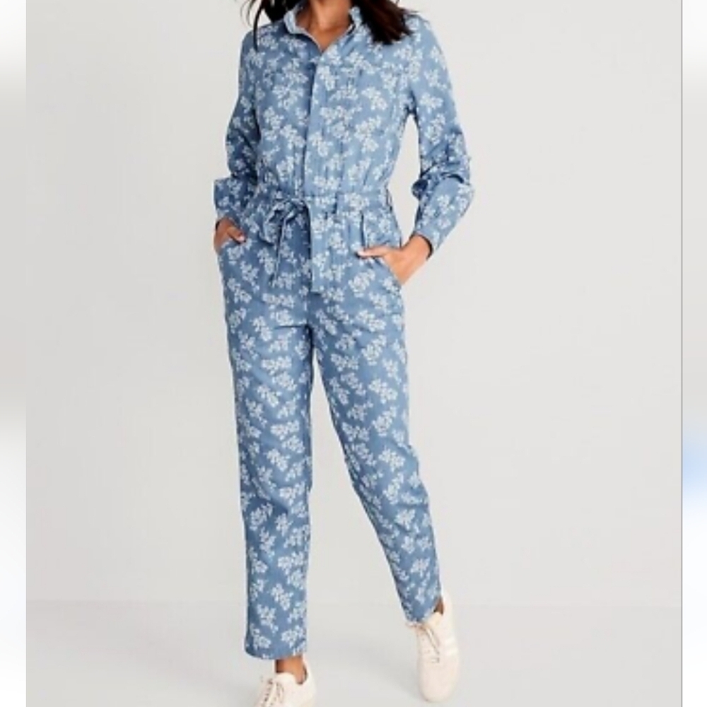 Old Navy Romantic Floral Coveralls Jumpsuit Blue White Size Large